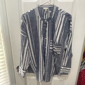 Lucky brand long sleeve, button-down medium